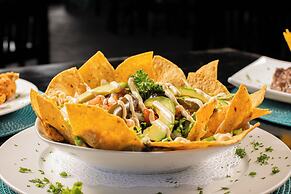 El Faro Containers Beach Hotel