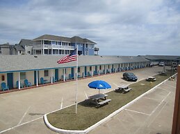 Dolphin Oceanfront Motel