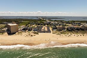 Dolphin Oceanfront Motel