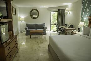 Continental Caribe Bay