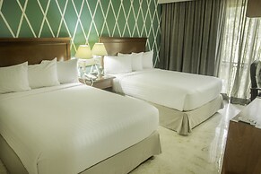 Continental Caribe Bay