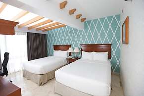 Continental Caribe Bay