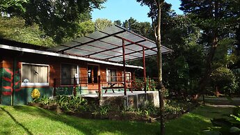 Los Pinos Cabanas y Jardines