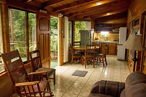 Los Pinos Cabanas y Jardines