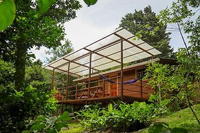 Los Pinos Cabanas y Jardines