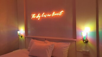 Good Night Cha-am Minitel