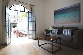 The Diplomat Boutique Hotel