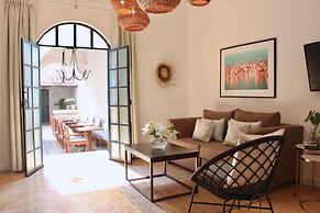 The Diplomat Boutique Hotel