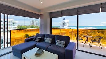 Rocco Hua Hin Beach Seaview