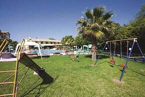 Damia Hotel