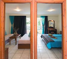 Damia Hotel