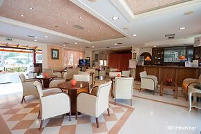 Damia Hotel