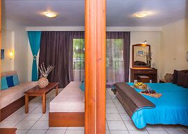 Damia Hotel
