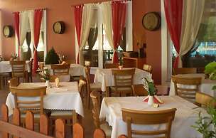 Damia Hotel