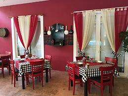 Damia Hotel