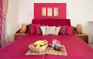 Damia Hotel