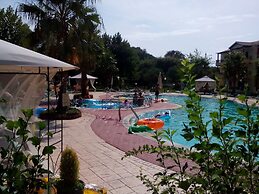 Damia Hotel