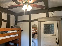 Marmora and Lake Inn