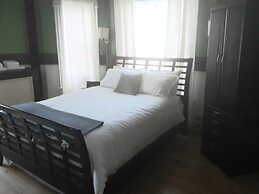 Marmora and Lake Inn