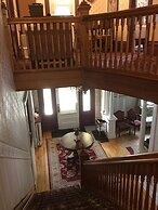 Marmora and Lake Inn