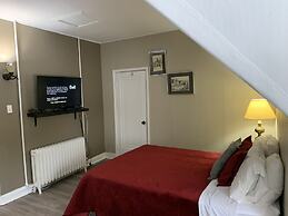 Marmora and Lake Inn