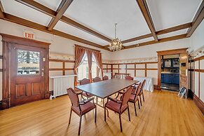 Marmora and Lake Inn