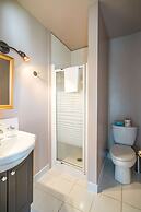 Marmora and Lake Inn