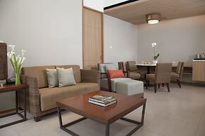 Courtyard By Marriott Bali Seminyak Resort