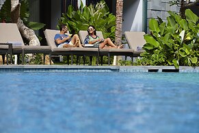 Courtyard By Marriott Bali Seminyak Resort