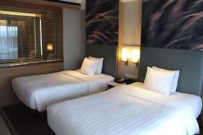 Courtyard By Marriott Bali Seminyak Resort