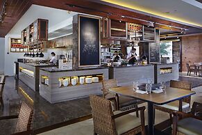 Courtyard By Marriott Bali Seminyak Resort