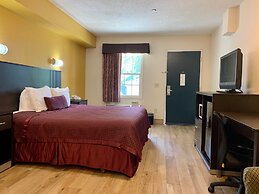 Executive Inn And Suites