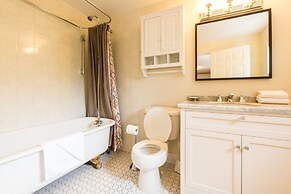 Ocean Island Garden Suites