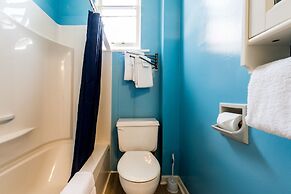 Ocean Island Garden Suites