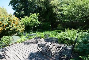 Ocean Island Garden Suites