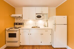 Ocean Island Garden Suites