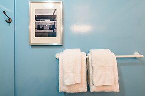 Ocean Island Garden Suites