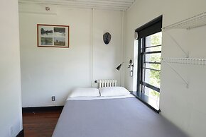 Ocean Island Inn Backpackers Suites - Hostel