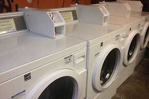 Ocean Island Inn Backpackers Suites - Hostel