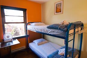 Ocean Island Inn Backpackers Suites - Hostel