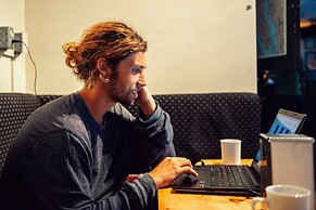 Ocean Island Inn Backpackers Suites - Hostel