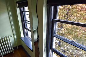 Ocean Island Inn Backpackers Suites - Hostel