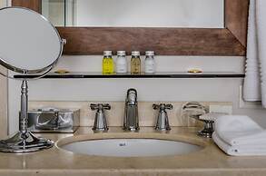 Arelauquen Lodge, A Tribute Portfolio Hotel