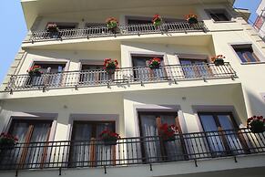 Sar'Otel Boutique Hotel