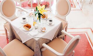 Sar'Otel Boutique Hotel