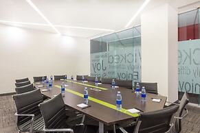 Ramada Encore Queretaro