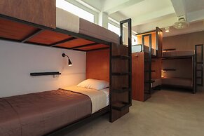 Kama Bangkok - Boutique Bed & Breakfast - Hostel