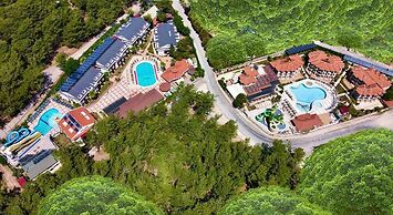 Telmessos Neva Hotel - Halal-Non Alcoholic  Hotel