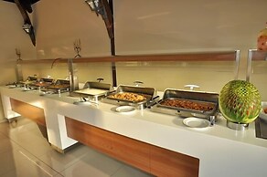 Telmessos Neva Hotel - Halal-Non Alcoholic  Hotel