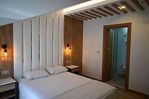 Telmessos Neva Hotel - Halal-Non Alcoholic  Hotel